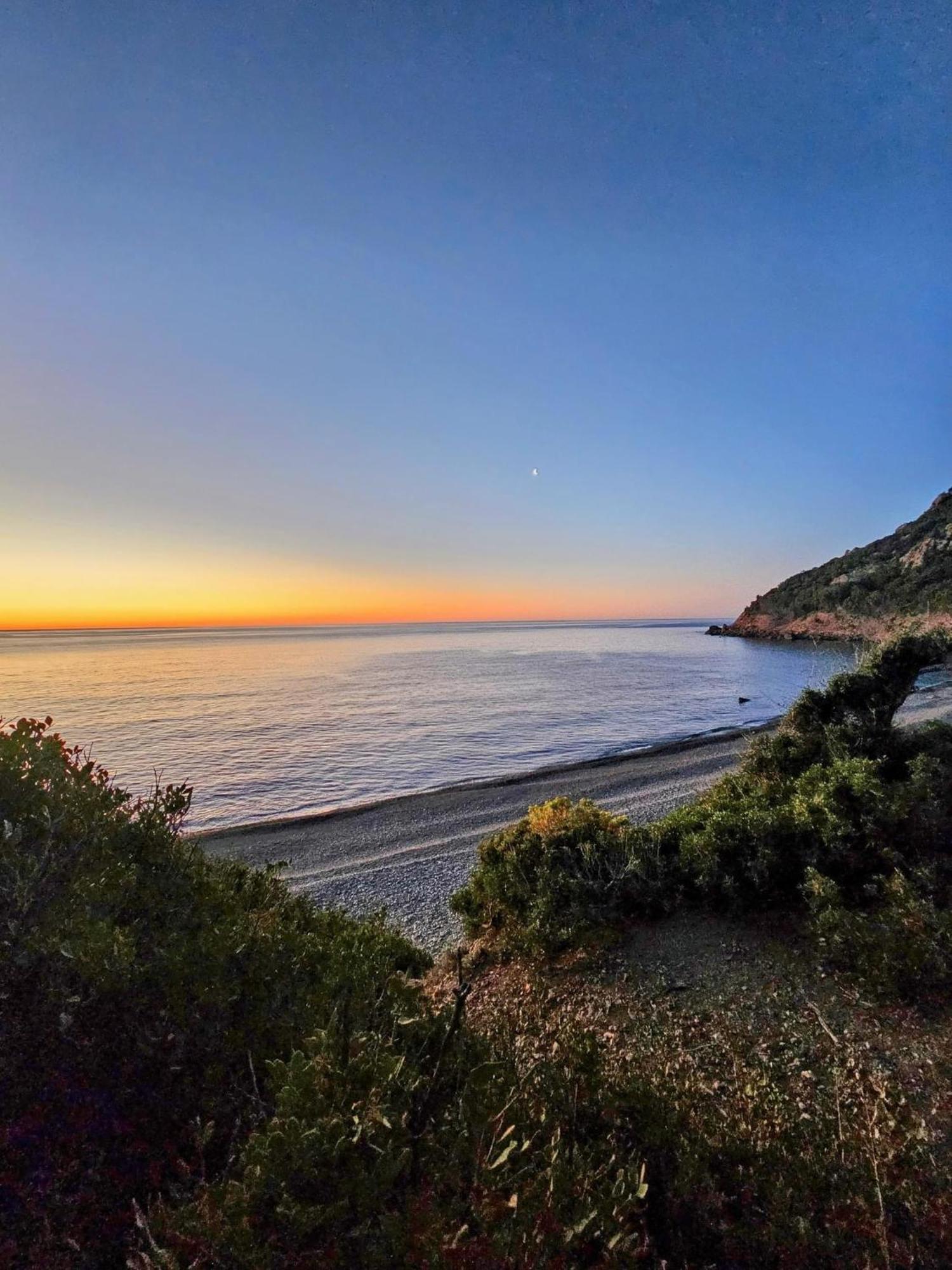 ホテル Vista D'Ogliastra Gairo Sant'Elena エクステリア 写真