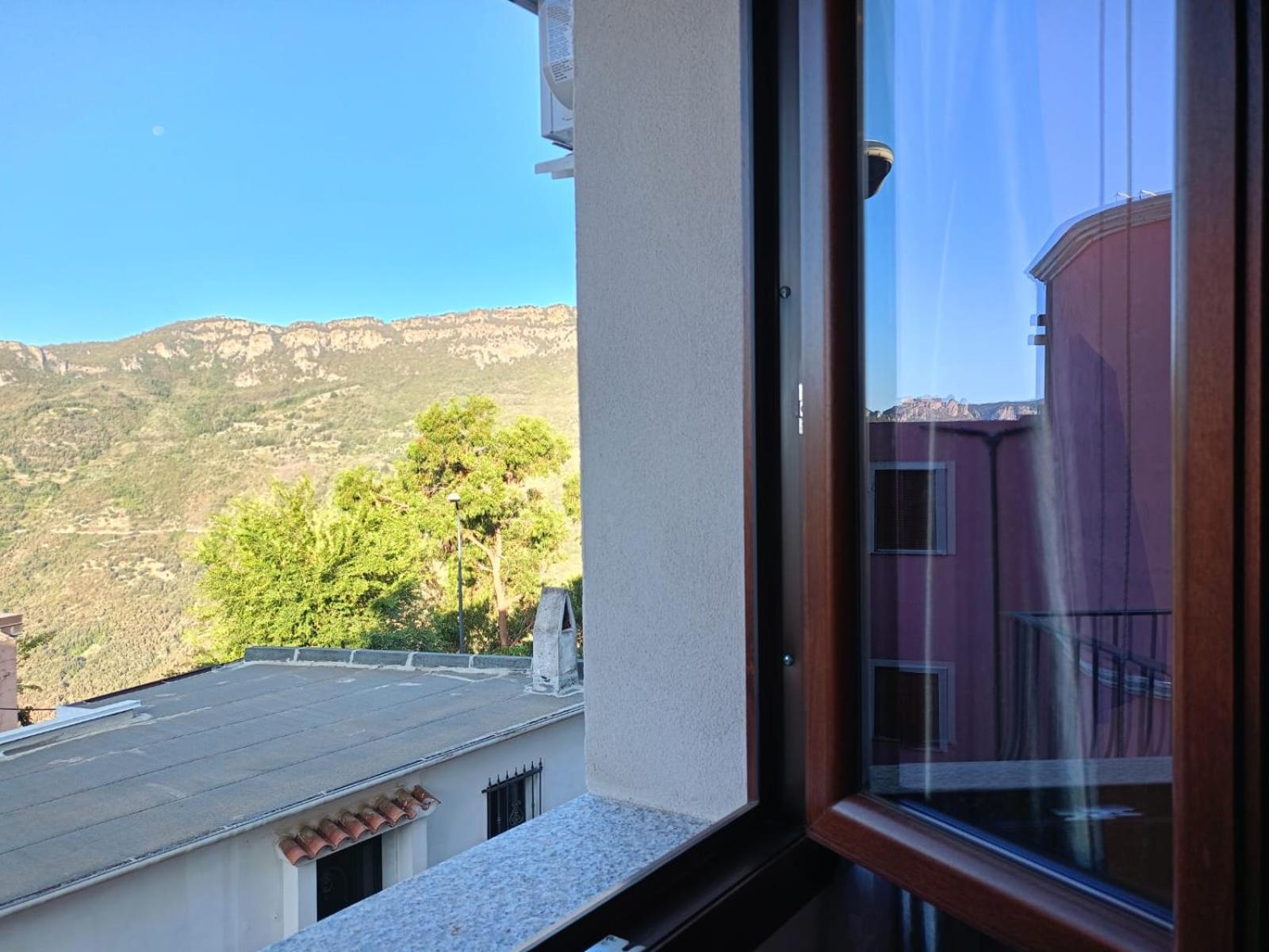 ホテル Vista D'Ogliastra Gairo Sant'Elena 部屋 写真