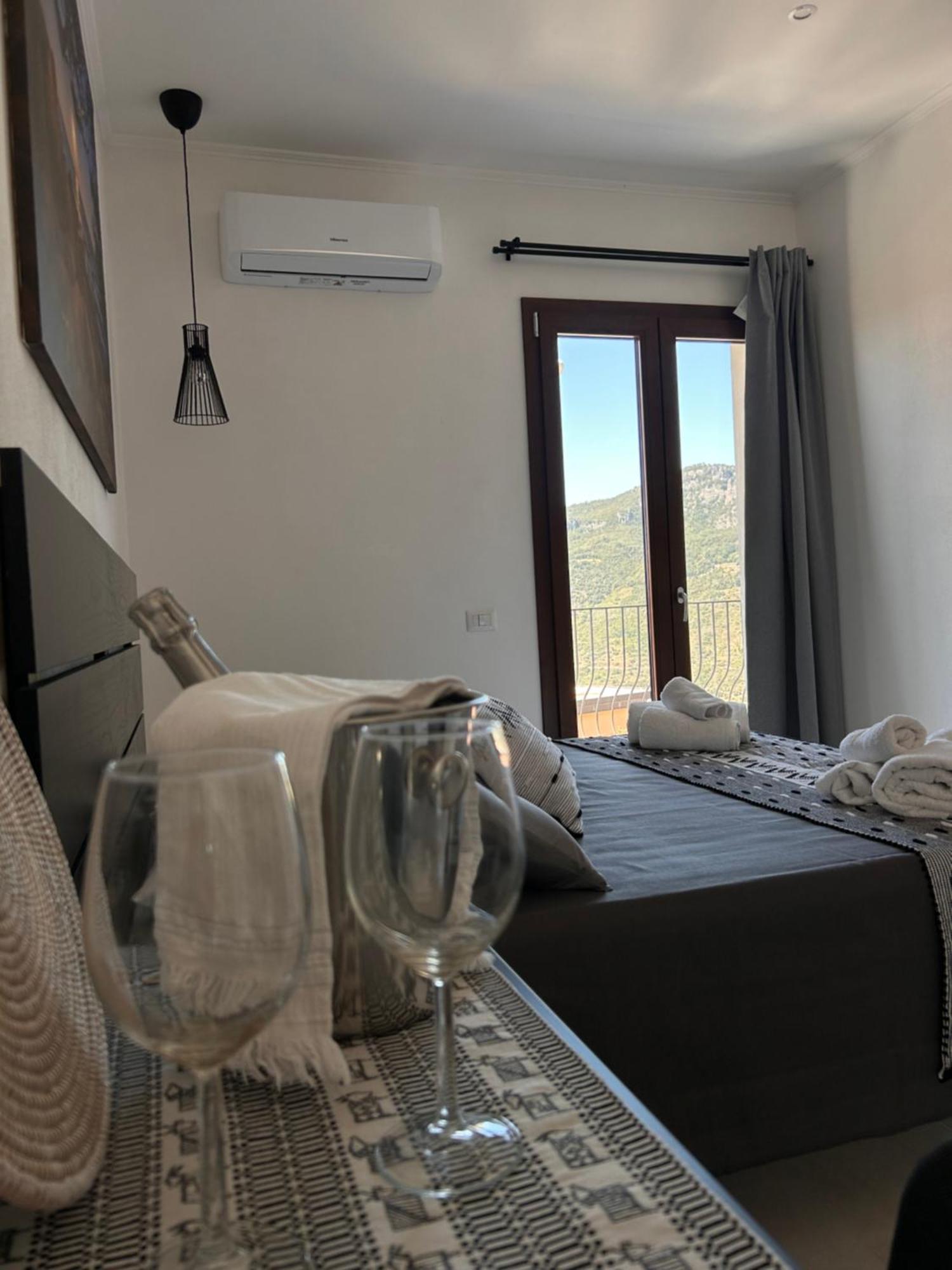 ホテル Vista D'Ogliastra Gairo Sant'Elena 部屋 写真